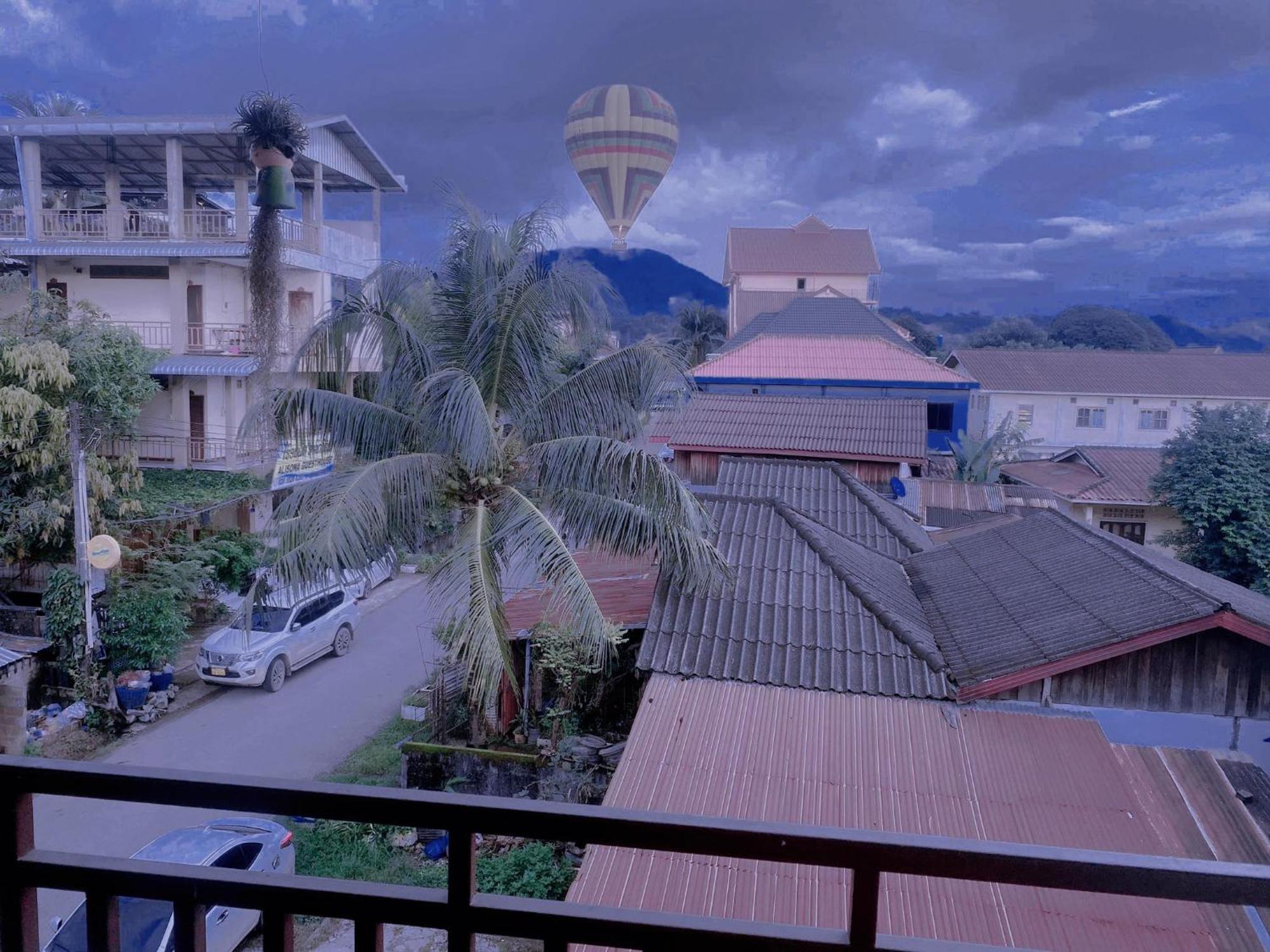 Vang Vieng Victory Hostel Exterior photo